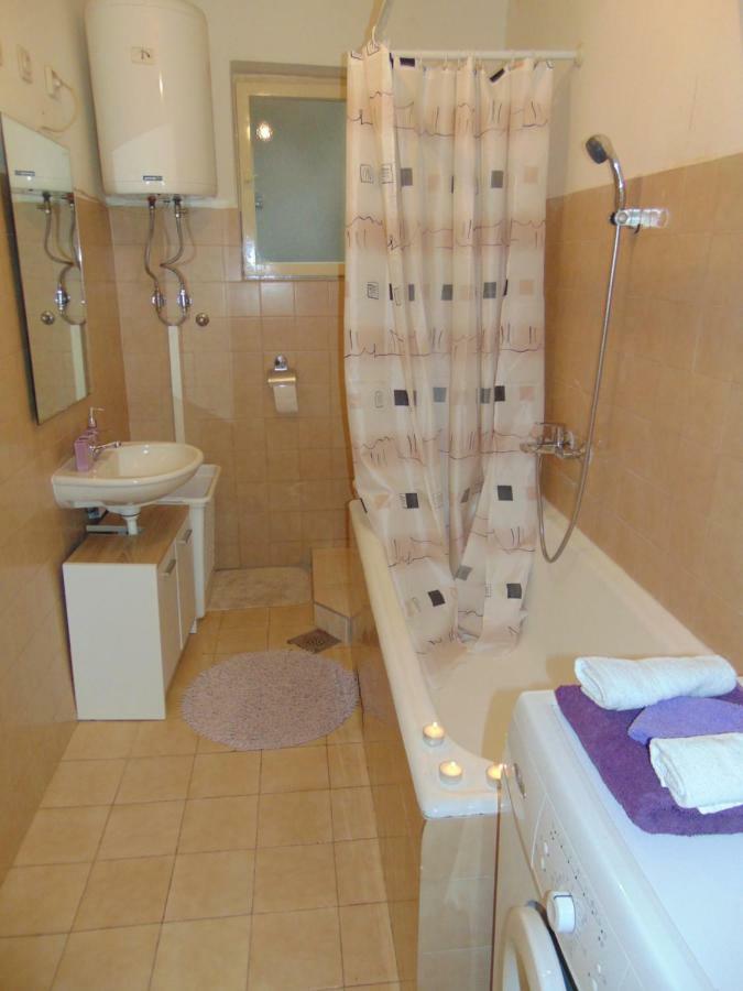 Apartmani Josipa ชิเบนิก ภายนอก รูปภาพ